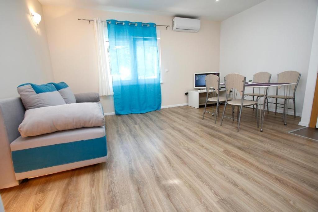 Apartmani Sea Star Makarska Buitenkant foto