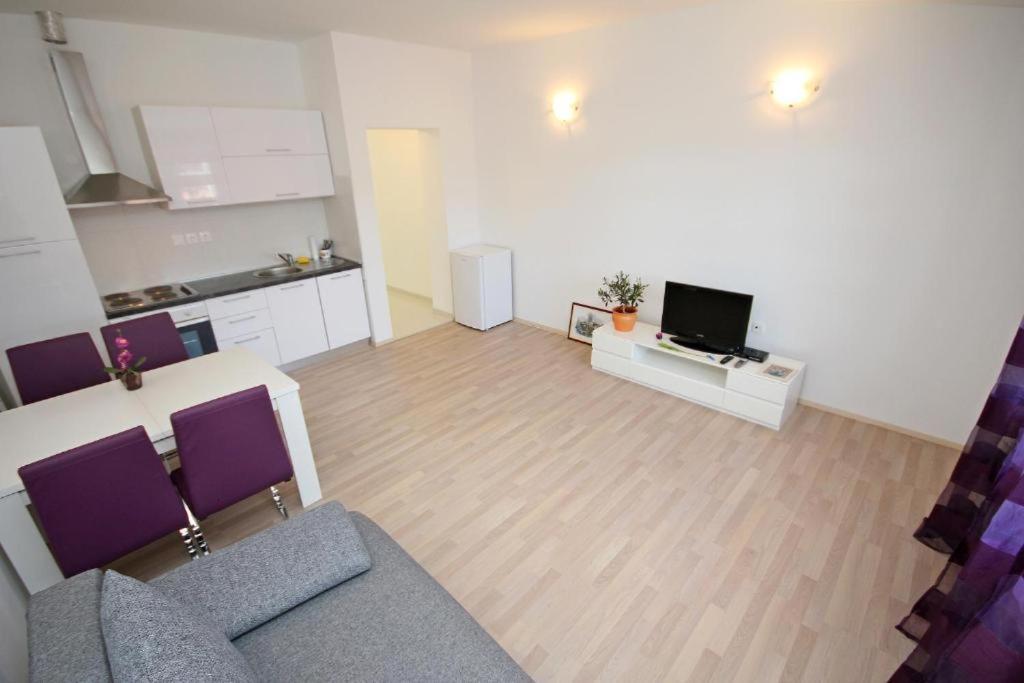 Apartmani Sea Star Makarska Buitenkant foto
